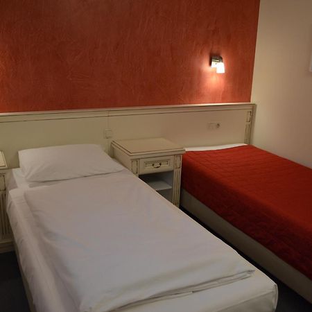 Hotel Pension Bellevue Bad Doberan Room photo