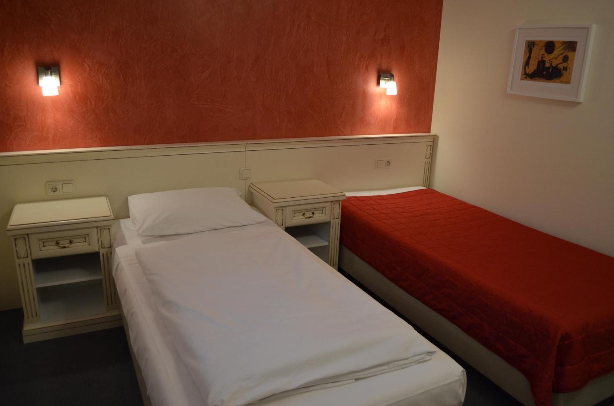 Hotel Pension Bellevue Bad Doberan Room photo