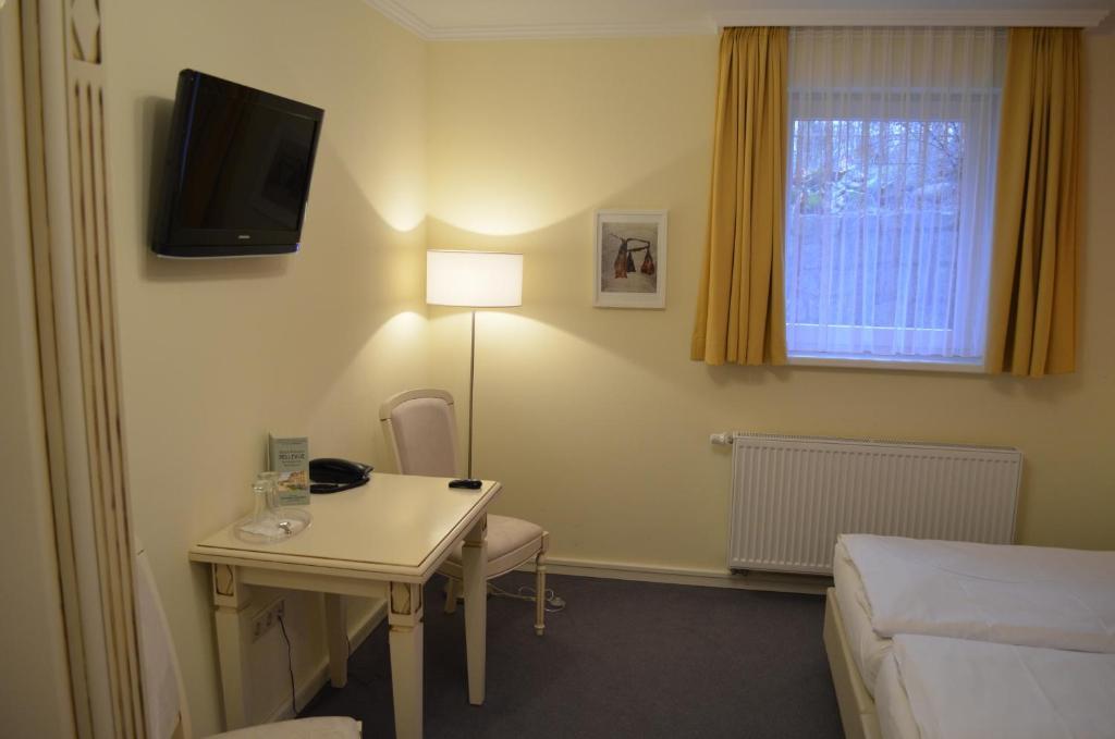 Hotel Pension Bellevue Bad Doberan Room photo